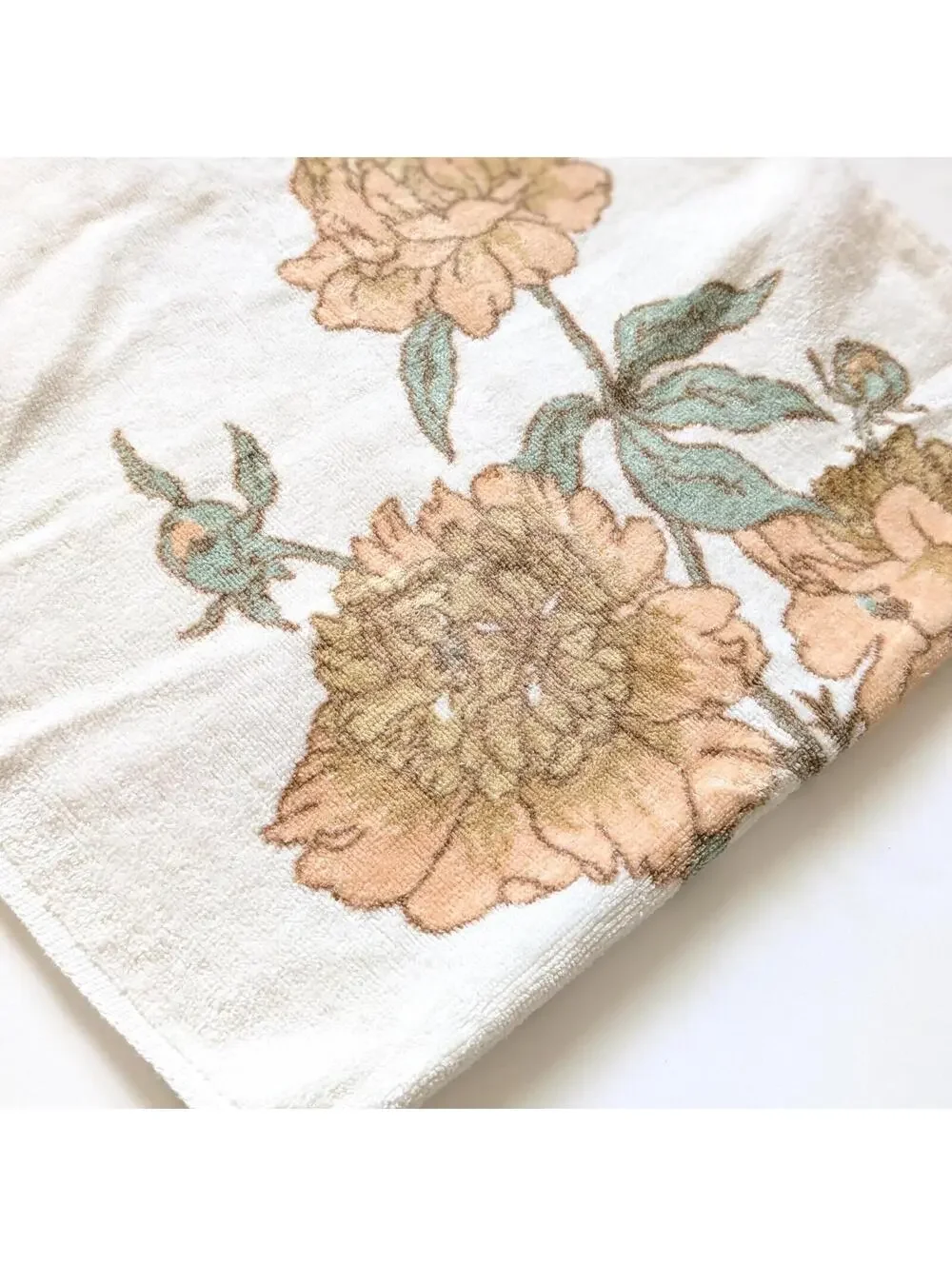 1978 Vintage Cacharel Floral Hand Towel - Anais Anais - Bath Towels